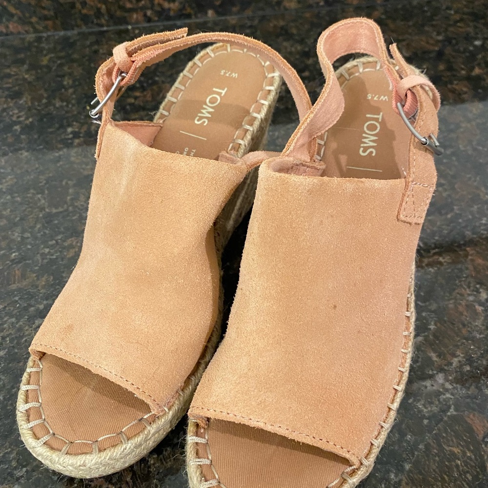 Toms sandals